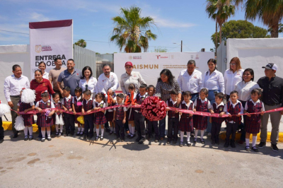 ALCALDESA CARMEN LILIA CANTUROSAS ENTREGA OBRAS DE INFRAESTRUCTURA EDUCATIVA AL SUR Y PONIENTE DE NUEVO LAREDO