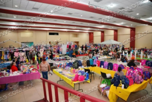 SURTEN FAMILIAS LISTA DE &Uacute;TILES ESCOLARES EN BAZAR BACK TO SCHOOL