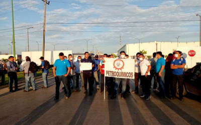 Continúa la huelga en la papelera de Altamira