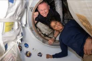Astronautas iban a la EEI por 8 d&iacute;as; debido a una falla se quedar&aacute;n hasta 2025
