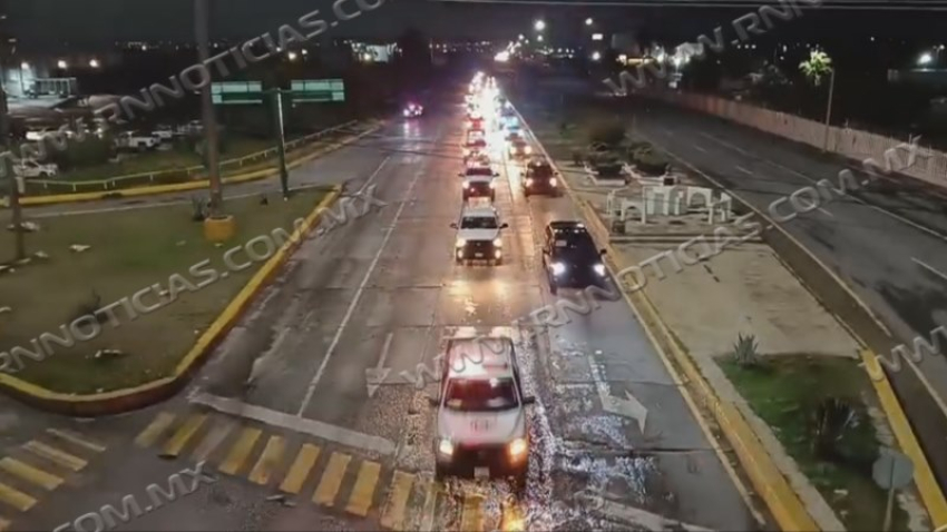 Más de 2 mil paisanos ingresan por Nuevo Laredo en caravana de 402 vehículos
