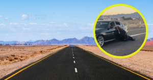 Captan a un hombre siendo arrastrado por un auto en una carretera de EU