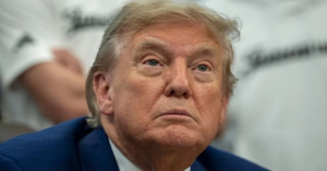 Trump planea aranceles de 50% al cobre y de 200% a farmac&eacute;uticos