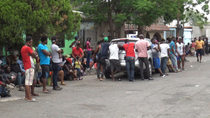 VIDEO Habilitan otro refugio para migrantes haitianos en Nuevo Laredo  ya son 9
