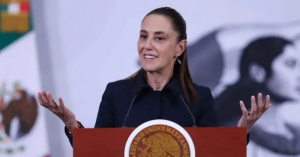 Claudia Sheinbaum buscar&aacute; nuevo acuerdo con gasolineros para reducir el precio del di&eacute;sel