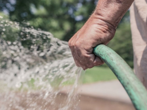 Vuelven las multas para quienes desperdicien agua en Nuevo León