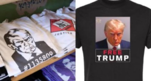 Trump vende souvenirs con la foto de su arresto