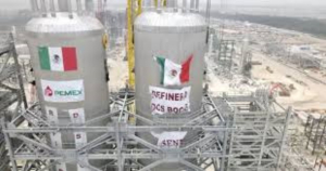 En 15 d&iacute;as, refiner&iacute;a de Dos Bocas producir&aacute; el 20% de las gasolinas que se consumen en el pa&iacute;s: AMLO