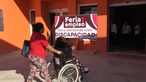 VIDEO Realizan primera feria del empleo para personas con discapacidad