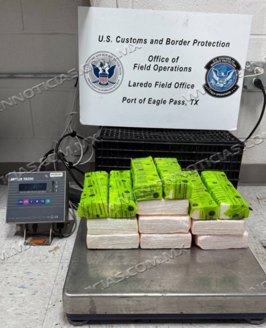 Agentes de la CBP incautaron más de 984.000 dólares en cocaína este fin de semana en los puertos de entrada de la Oficina de Campo de Laredo.