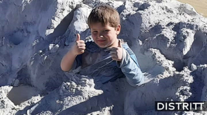 Niño de 7 años pierde la vida por jugar con piedra caliza