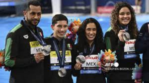 México gana su primera medalla en el Mundial de Natación Doha 2024