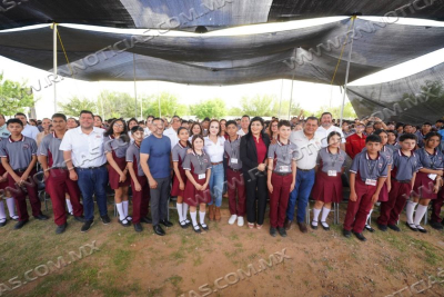 ALCALDESA CARMEN LILIA CANTUROSAS TRANSFORMA INFRAESTRUCTURA DE SECUNDARIAS T&Eacute;CNICAS DE NUEVO LAREDO