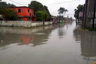 Reportan inundaciones en 14 colonias de Madero