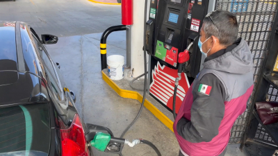 VIDEO Pese aumento de gasolina frontera norte mantiene precios más bajos