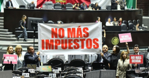 &iquest;Por la salud o para exprimir al pueblo? Aprueban impuesto Coca-Cola