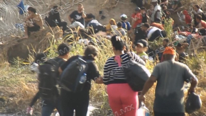 Migrantes podrían llegar a Nuevo Laredo autoridades en alerta