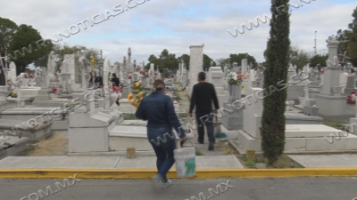 Dan mantenimiento a Panteones municipales para Día de Muertos