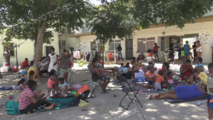 Llega otra oleada de haitianos a Nuevo Laredo; Que ya estaban en lista de asilo