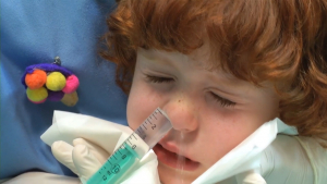 VIDEO Aumentan casos de virus sincitial respiratorio en menores de edad; investigan muerte de menor