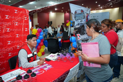 Acercan Oportunidades De Empleo A Mujeres En Nuevo Laredo Con M&aacute;s De 1,300 Vacantes Ofertadas