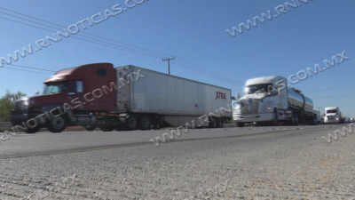Transportistas de Nuevo Laredo siguen con retos en la economía