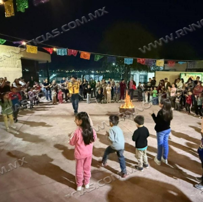 FAMILIAS DISFRUTAN UNA M&Aacute;GICA ZOO LUNADA EN EL ZOOL&Oacute;GICO DE NUEVO LAREDO