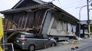 Un muerto y viviendas destruidas fue el saldo de un sismo de 6.5 grados en Japón