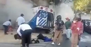 Choque entre dos ambulancias deja 7 heridos en CDMX