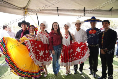 ALCALDESA CARMEN LILIA CANTUROSAS HACE LLAMADO PARA ACCEDER AL BENEFICIO DE LA BECA CULTURAL