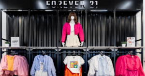Forever 21 se declara en quiebra en EU