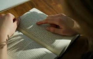 Diez libros que toda persona debe leer para potenciar su cultura general, seg&uacute;n IA