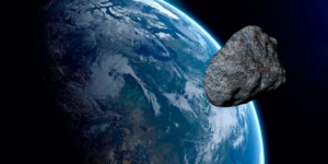 Asteroide del tamaño de la Torre Eiffel pasará acerca de la Tierra