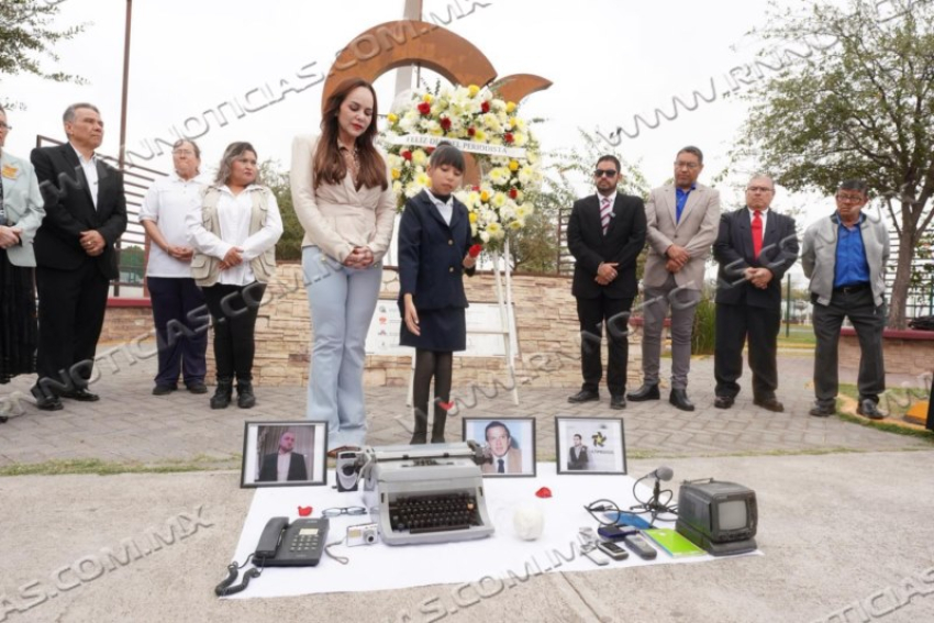 Encabeza Alcaldesa Carmen Lilia Canturosas Homenaje Por Día Nacional Del Periodista Junto A Todas Las Agrupaciones Periodísticas De Nuevo Laredo