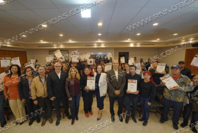 GOBIERNO DE NUEVO LAREDO BRINDA CERTEZA JUR&Iacute;DICA A FAMILIAS DEL PROGRESO CON ENTREGA DE ESCRITURAS