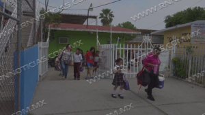 Alumnos de Nuevo Laredo siguen en clases bajo estrictas medidas por calor extremo