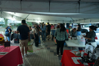 REALIZAN CON &Eacute;XITO NUEVA EDICI&Oacute;N DE LA MERCADITA LA RED