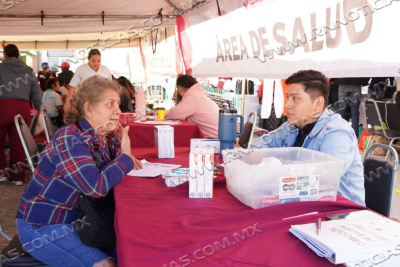 GOBIERNO MUNICIPAL ACERCA SERVICIOS Y APOYOS GRATUITOS A LA COLONIA NACIONES UNIDAS CON &ldquo;PRESIDENCIA CERQUITA DE TI&rdquo;