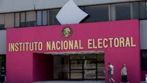 Tribunal Electoral no frena a presidenciables, pero pide a INE reglas