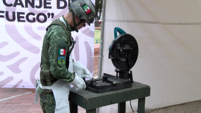 VIDEO Reanudan programa de Canje de armas en Nuevo Laredo