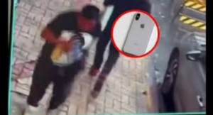 Hombre se infiltra en iglesia y se roba un celular, pero se persign&oacute; al salir