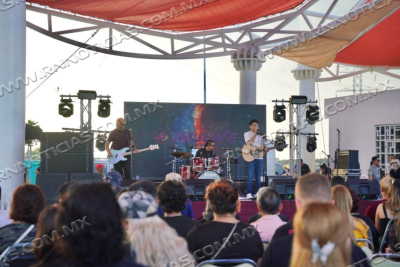 ROCKEANDO EN EL LAGUITO RE&Uacute;NE A CIENTOS DE J&Oacute;VENES Y FAMILIAS EN UNA VELADA LLENA DE M&Uacute;SICA Y TALENTO LOCAL