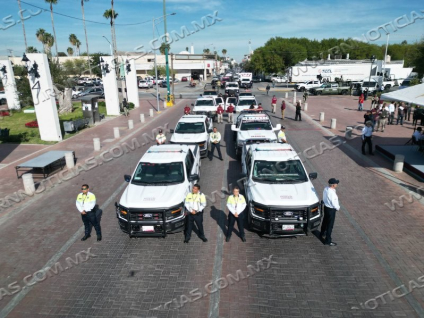 TRÁNSITO Y VIALIDAD DE NUEVO LAREDO EMITE RECOMENDACIONES PARA CONDUCIR SEGURO DURANTE LAS FESTIVIDADES DECEMBRINAS